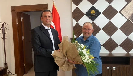 Eğitim Fakültesinde Bayrak Değişimi